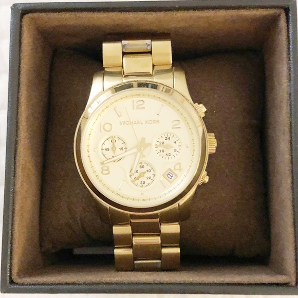 Michael Kors Mid-Size Runway MK5055 Wrist Watch main image 5